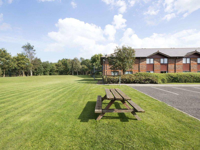 B7F47C46A43D71A7968E87C06393053C