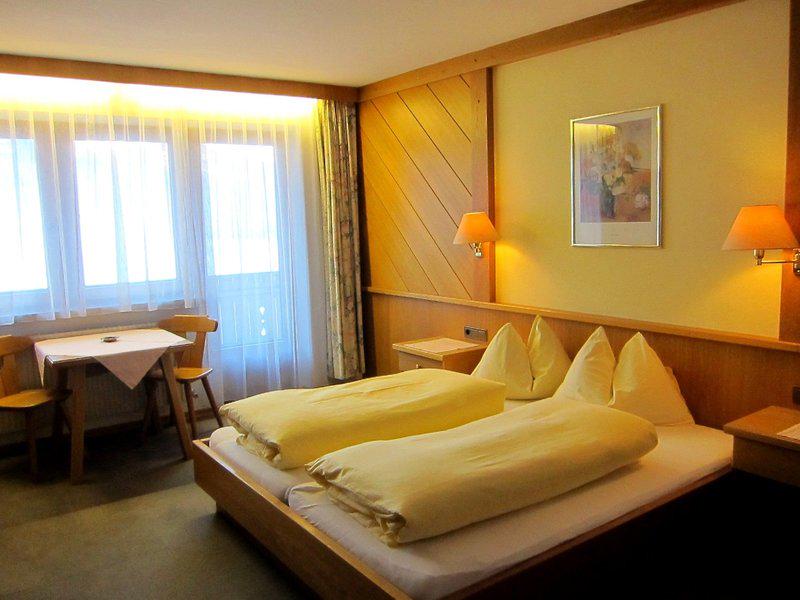 41D18F2B708DBD30075ED3549C336361