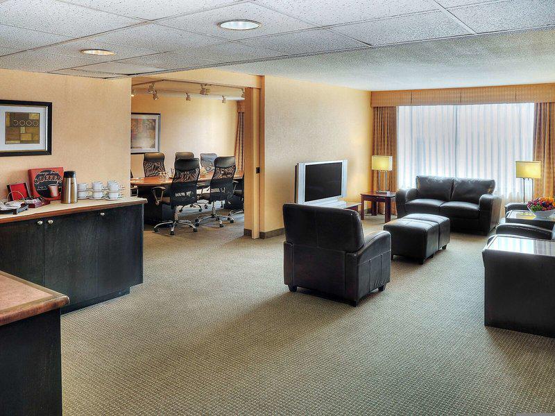 F71BF450E43A233459E93CE149D6D84B