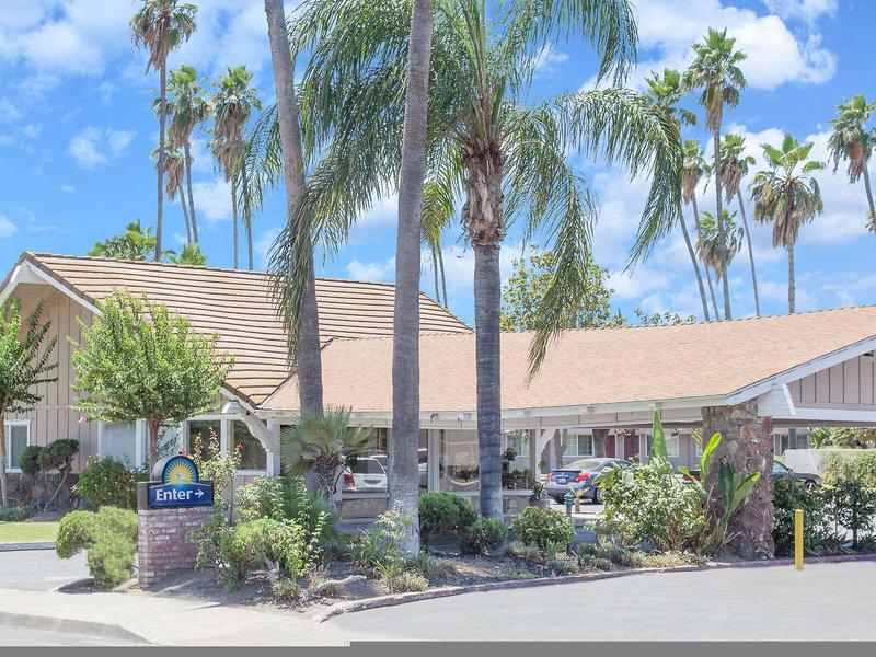 EB295DC1A8678B1A77CC52D1ADC94F81