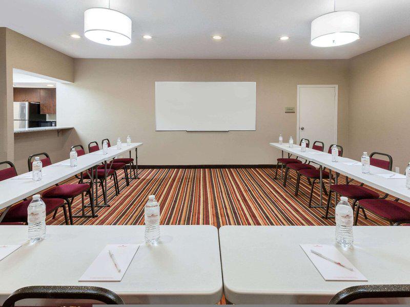 0BF6A1DE47D124F49A2D72C457CA9553