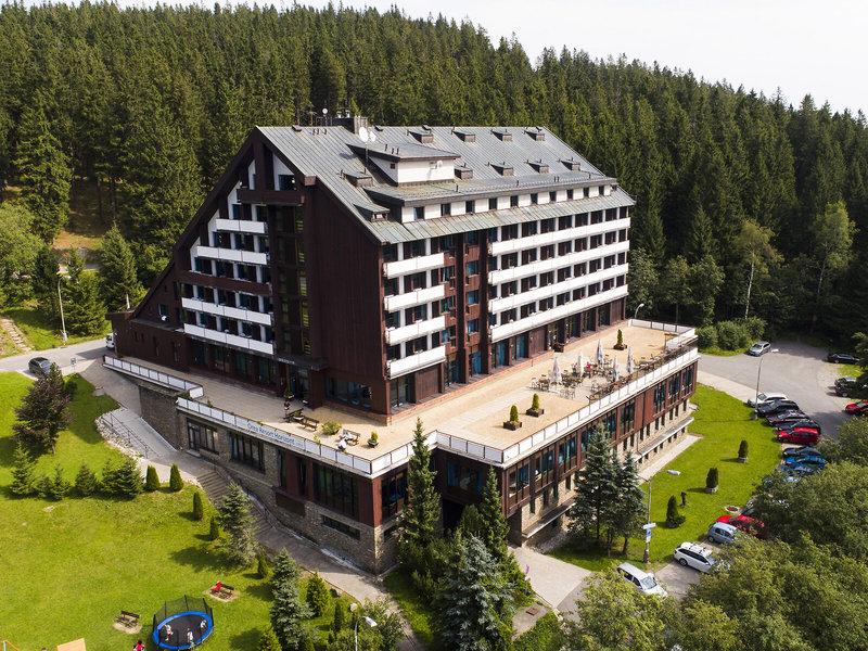 E154A39EA13AE1DDCB4EB2F66FCD9A04