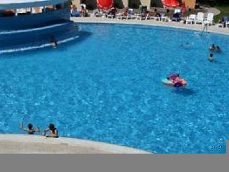 C889BEF0D627A70D6AD9D56419CF6E32