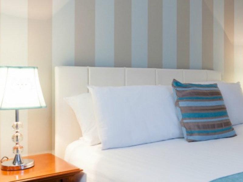 F8244574BC8491D3CB3902AB080D2898