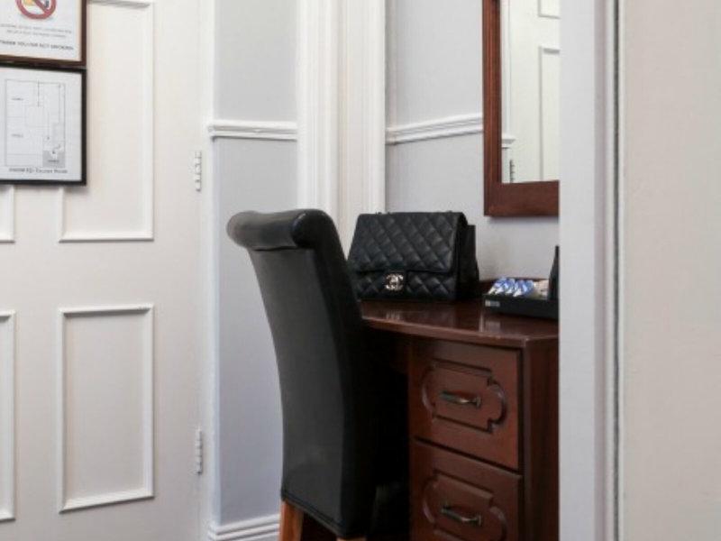 CC36D724225927751B2F05DC2A3AD5BA