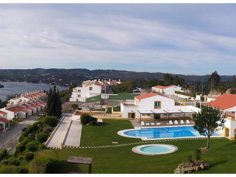 97EA5A5455E59C82F47004E1FFAE5BDF