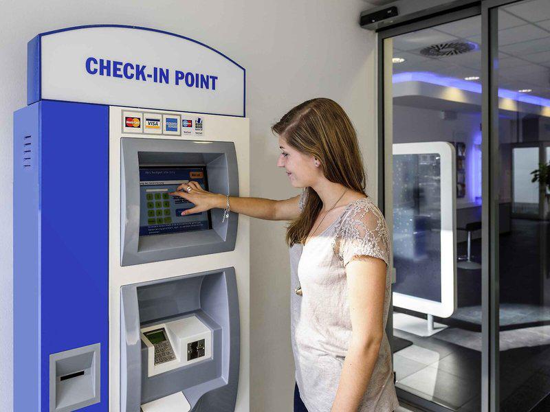 1B5484DAA176DA98EAE795CE98383738