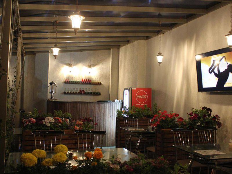 1DE7A0494CAF77BFA70A37D38F44C358