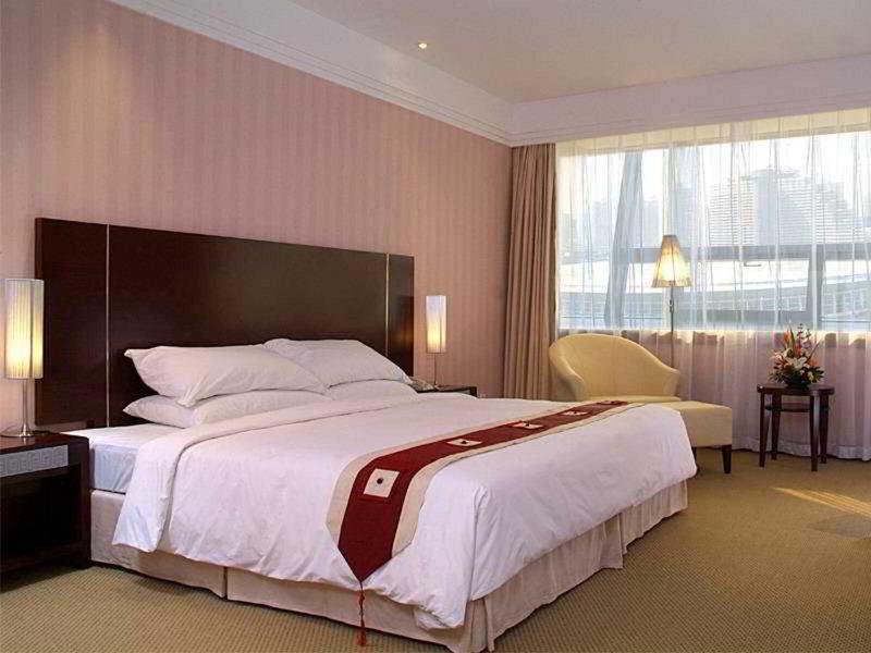 6A20F5C629437051DD3D805BD1BBB87F