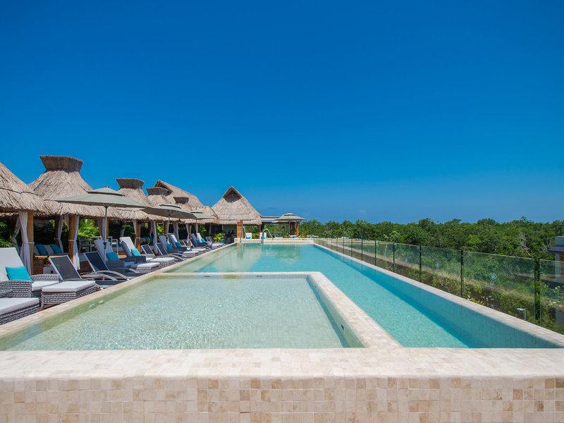 96F9580BD39B33F6F9B68FB83E307624