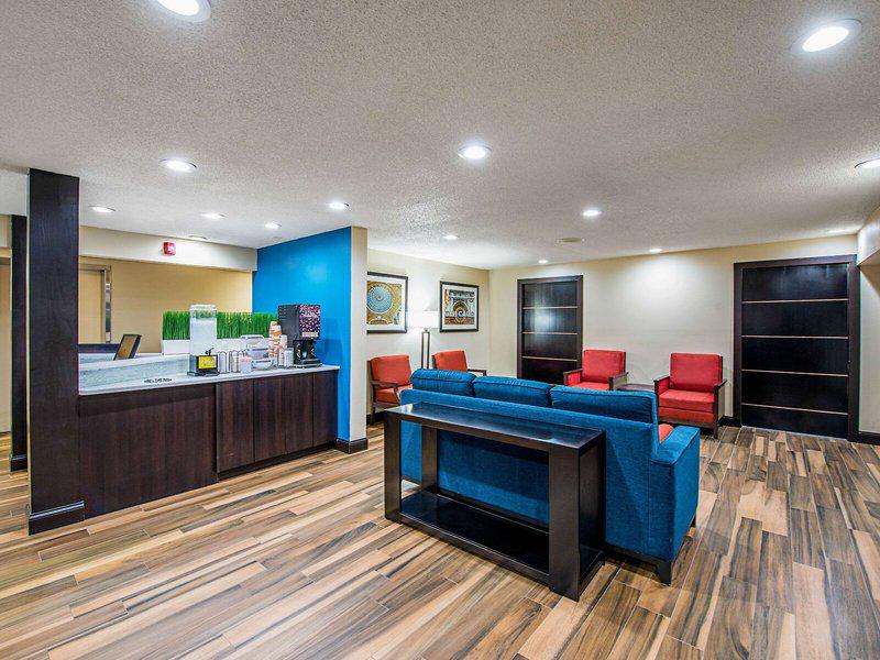 CBD8D7D850E025C6A7807EE0071E19DF