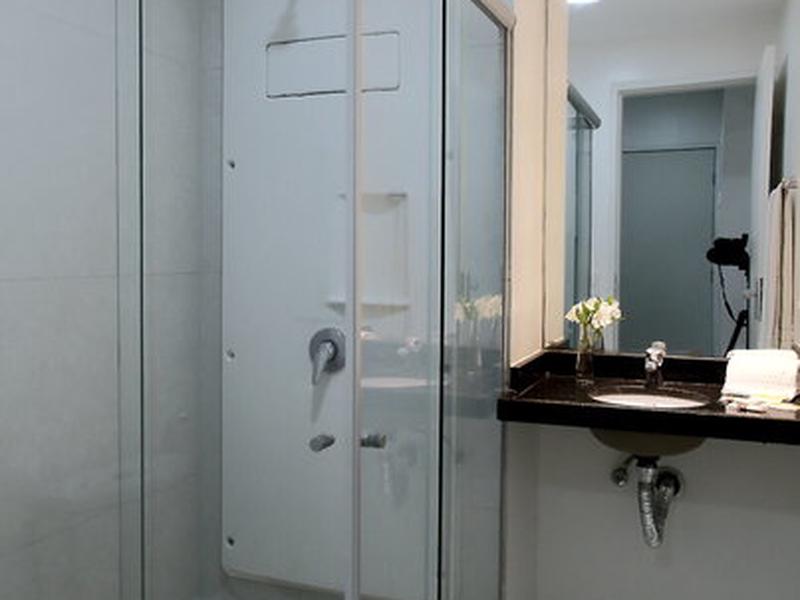 8249DBA621B37FAC9F2E6C79F0064143