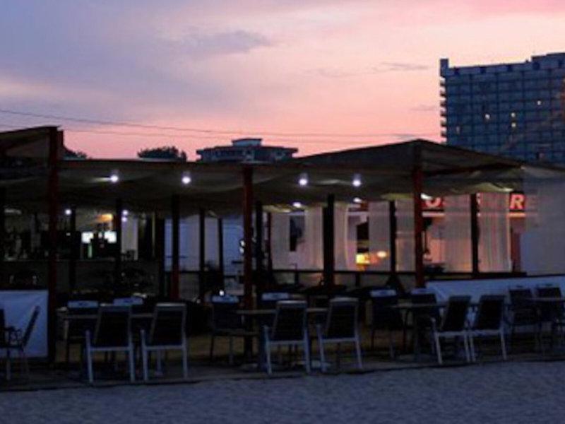 CB81CE9EF22446E21CAF70FD963AAB63