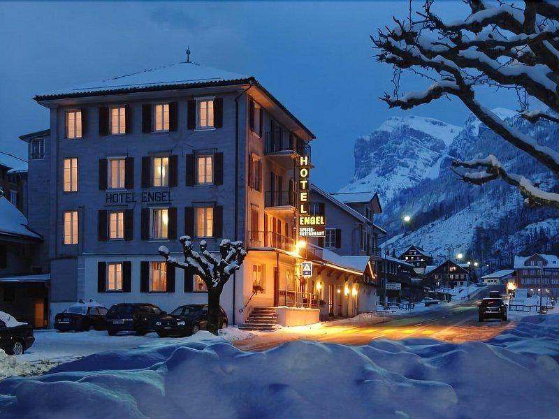 22760837188F25122CD72E12B4F708C7