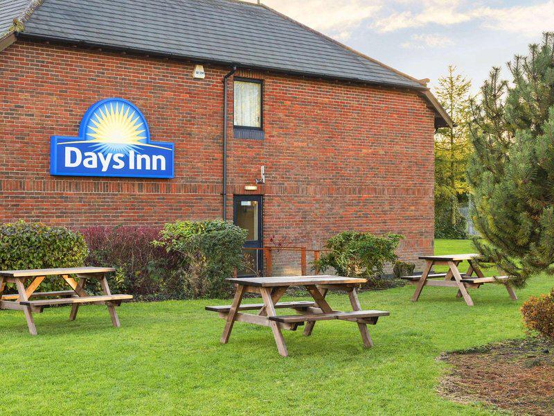 982B8AF576A1E6A832368DE3EE699841