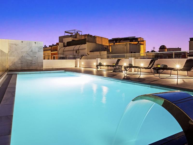 8840741C63F81D4A8F377D5D7CBC776E