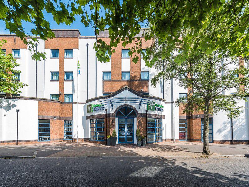 FDA4118A40147F2F56742CDBBF4414FD