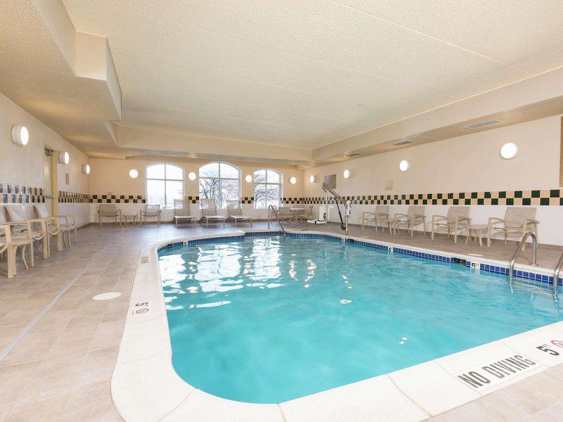 CFE3DE354C7F433B023C4E3D8D1C4707