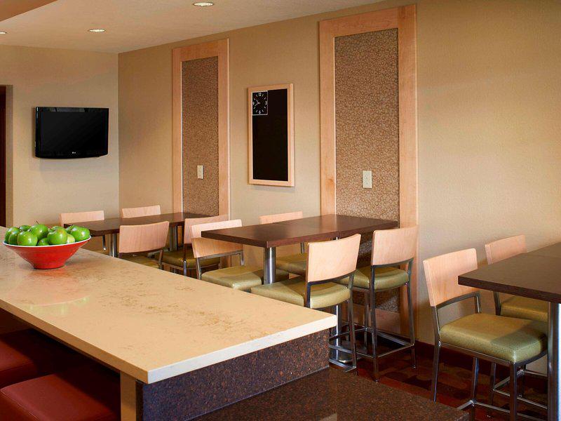 0E29238C2E30A88E43DCCAE7586D29EA