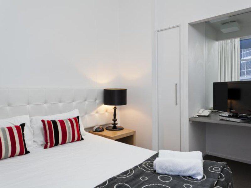 D22D3B418BD785262F5EC54B78E22516