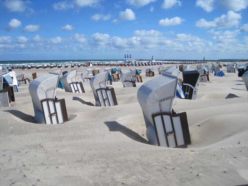 AB564945ABAF12DE86C3CE02FF986445