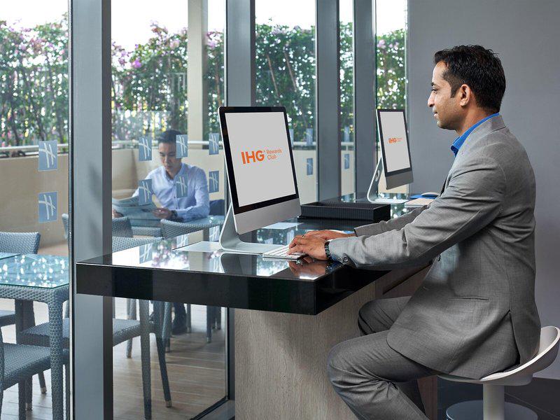 4037D3A26490C3C8EF0C3A14EC86C4A5