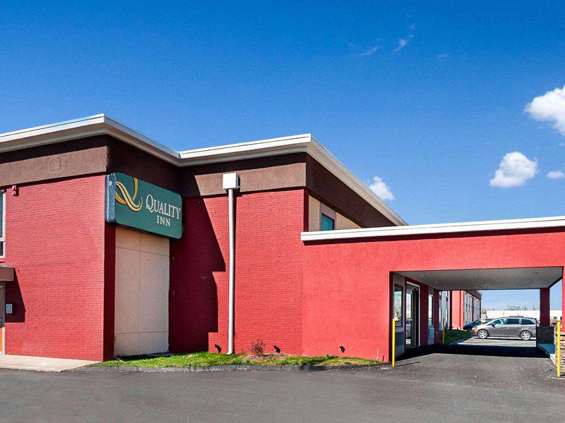 38BAC1A445663FCD1112CE10C26823E1