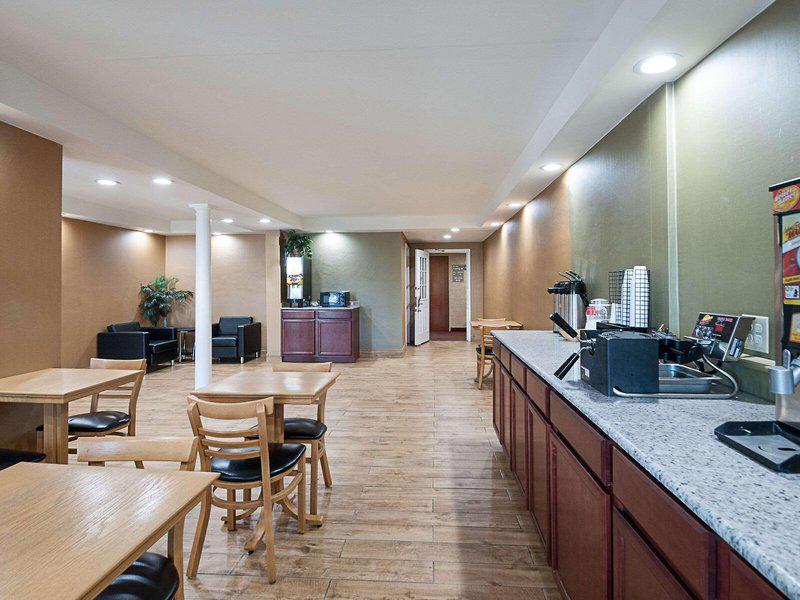 0864D46DB8B37EDA61FB3E6F5D1DC209