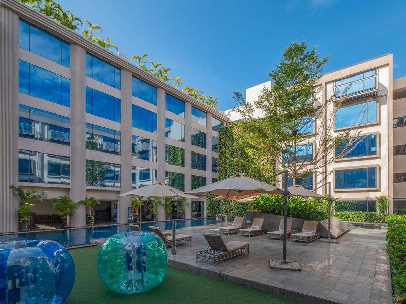 FCDA2FE2AF174D91DEC37113638B8C19