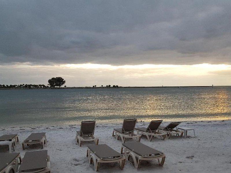 B2408F4690174042F29857883CD48A1D