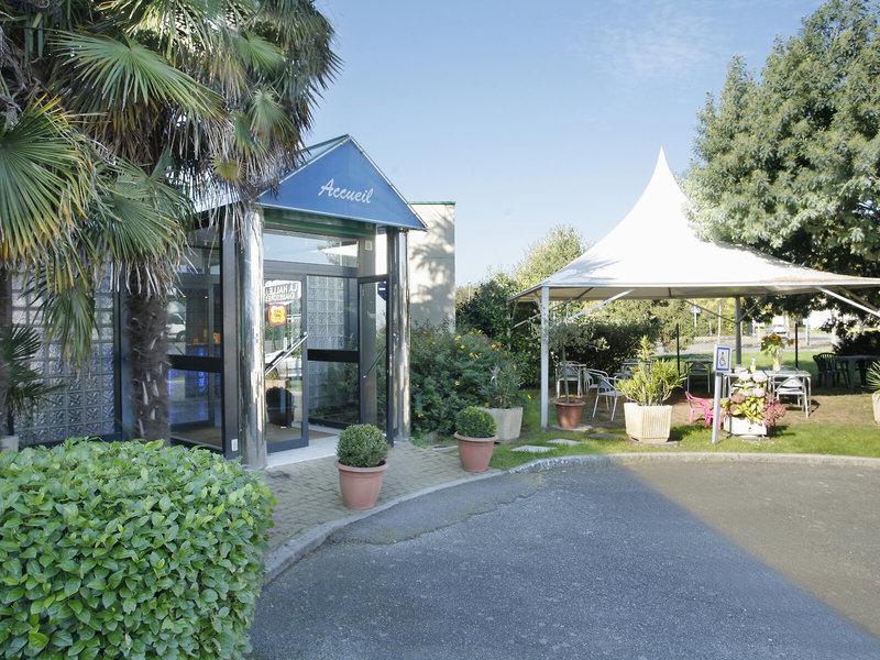 A803E7184AFBC6B0A3EB81051313B9FE