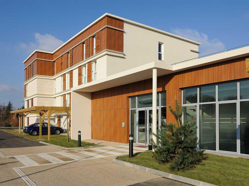 8CCD68D2A753DCEB1A85F1435CA666BF