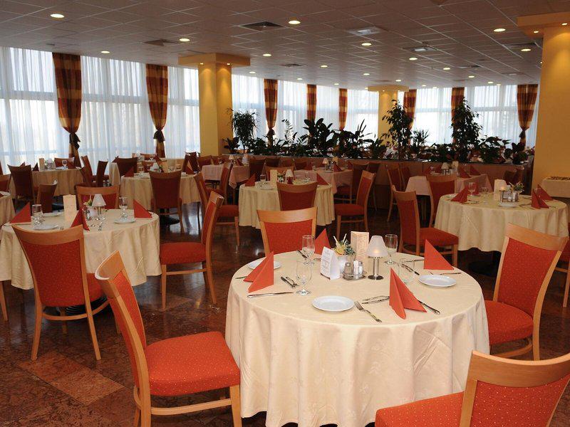 2499BFFB33B80FEFE0FAAA0E89F760C5