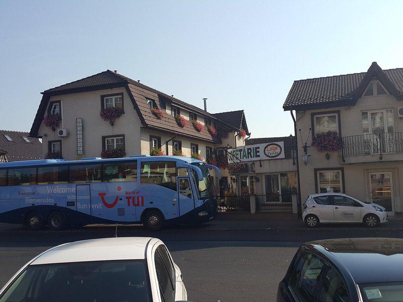 974F18EF0E50EC6EF78DDD1D699DEC18