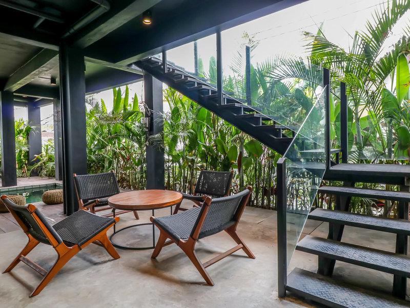 04A1F840B0E8F15FBED4F6DFBC707F1C