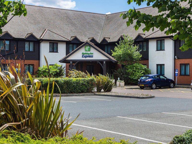 FD5A77E3E51A8FA70BBCD72A25D7F890