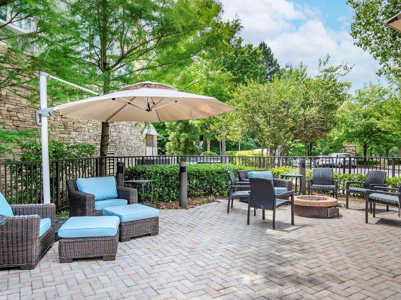 85F95DF553241A238F3F3F231DBC64E3