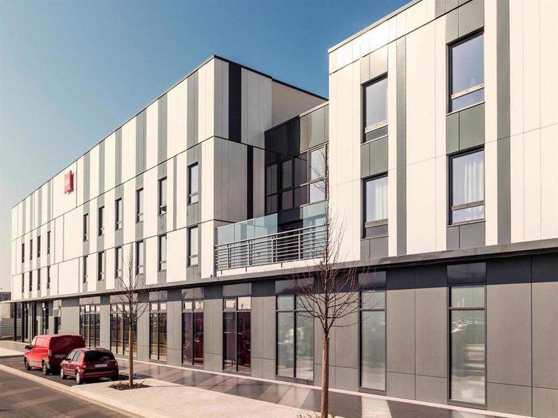 AA9457E79624D8378902A2AE1E302B1C