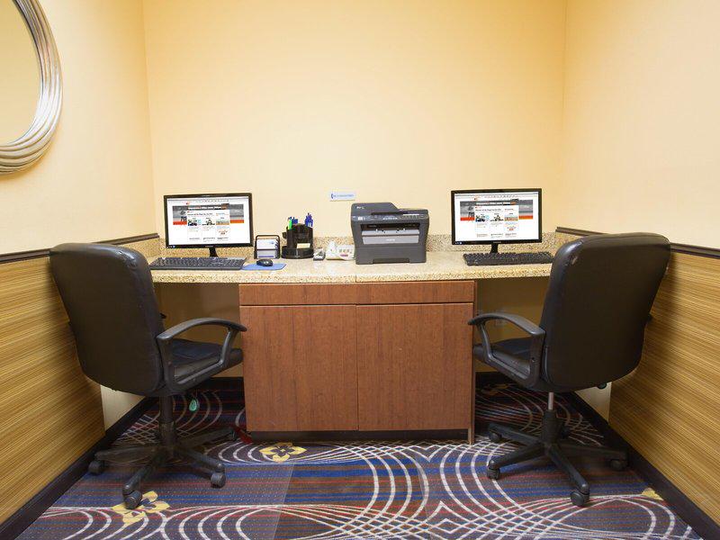 0554E39D2BE69583E118B9E5B5494A24