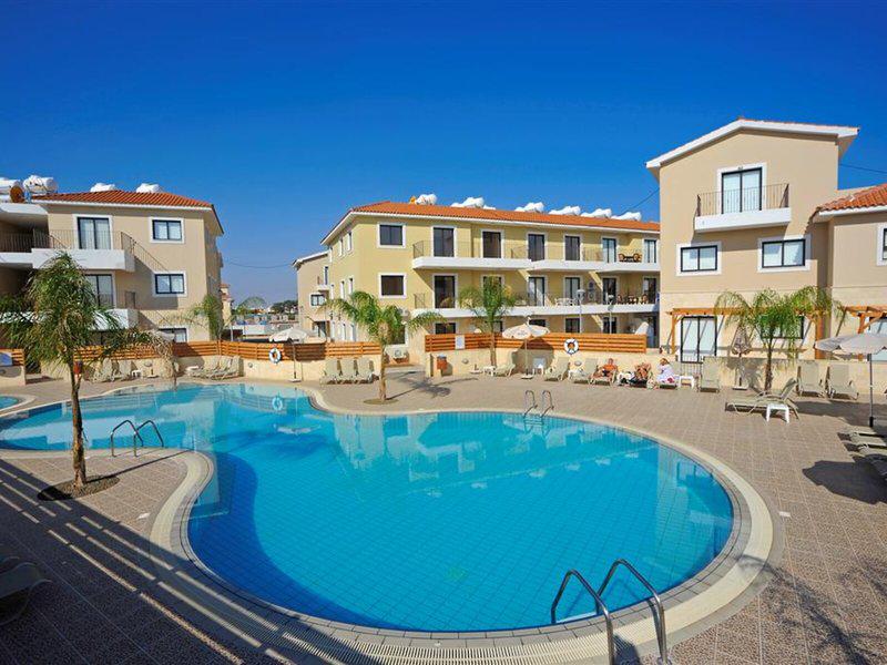 F6FB167CAC546F1B669D930B2E7FA52C