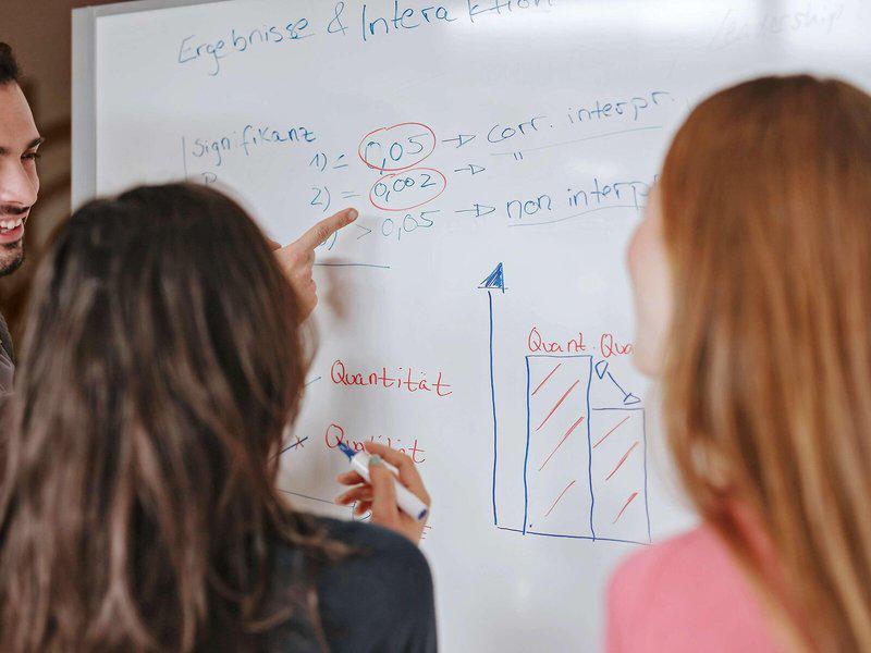 B663E02DD33629C4B7811B32A82BDE85