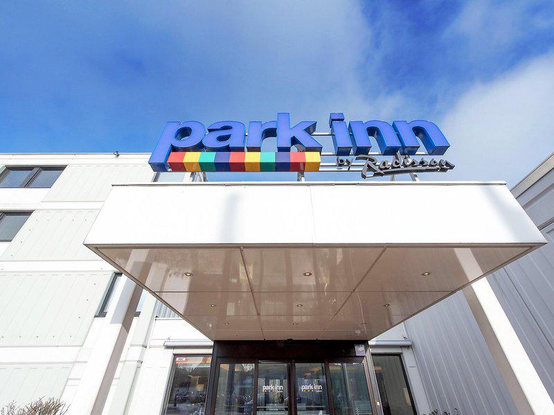 2561CE0340CB96F516ED018B31BD8185