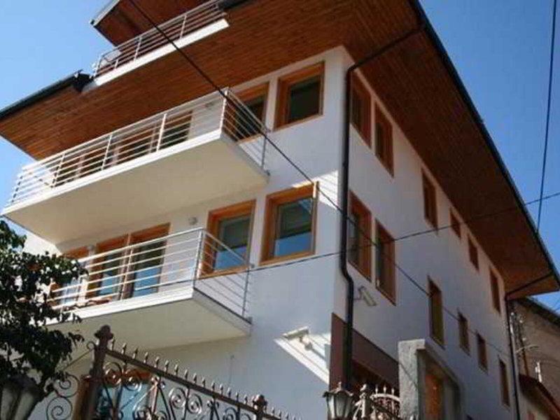 372168DD63C03DA16BC2E6F1FA4FB0C1