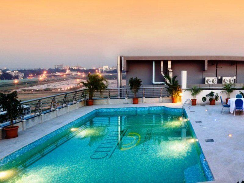 A26E460EDE6A53F5B78DF9EA64260597