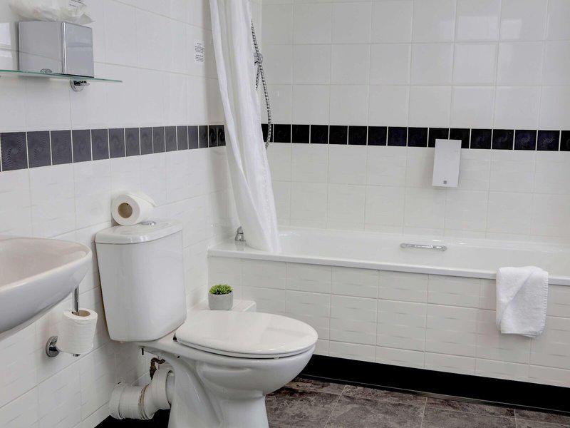 3CA09F38BD77A0B88B9EC1D570EBA3E0