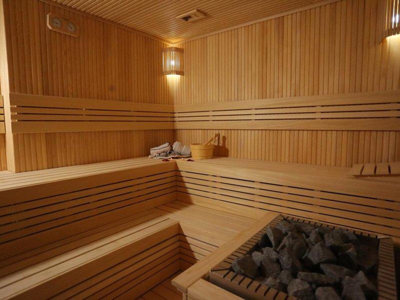 C8EEB004FDEF0DEE084EDA2F872BE93B