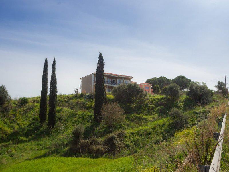 54BAB1C963F828BE52B619AE0147CB5A