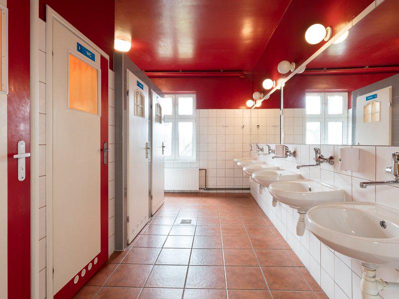 238F80EFACC706D17FFA58FFC762D445