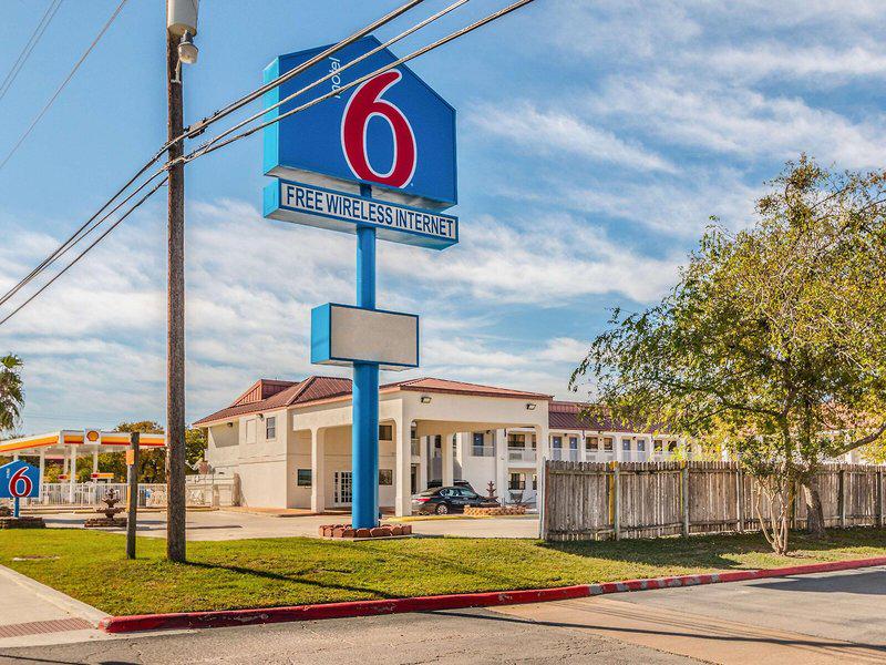 6ECCF53C83F21B1D91EEBED5CB91D30A