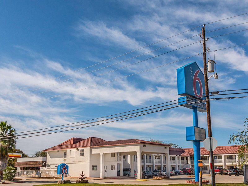 1EB90754D34D8E767A49A586A3FA9914